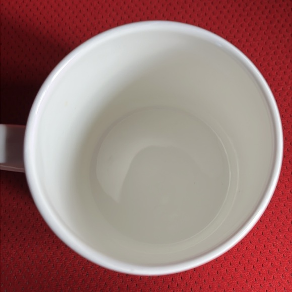 Queens Made with Love Mug Red White Full Pattern - Picture 5 of 9